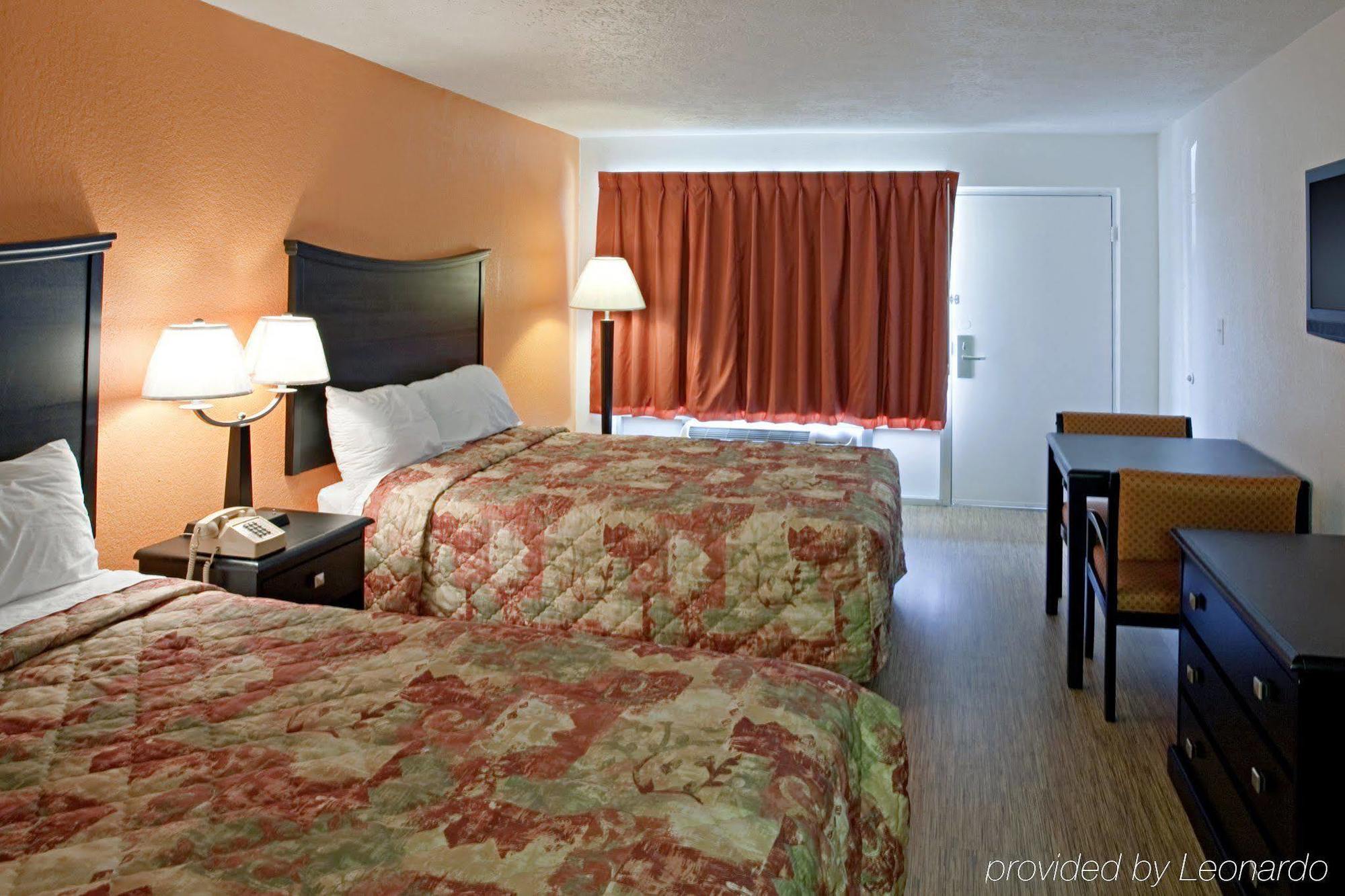 Econo Lodge Metropolis Cameră foto